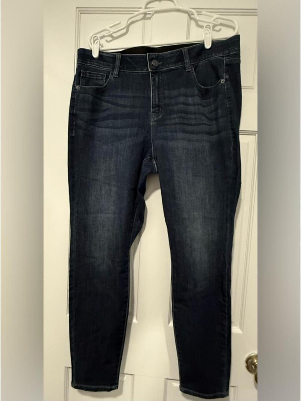 Lane Bryant Mid Rise Venezia Skinny Jeans